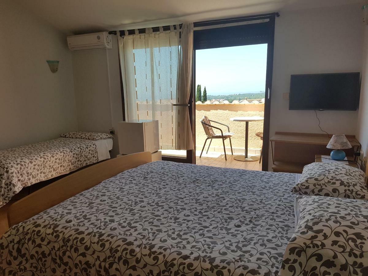 Rooms Siesta Poreč Exterior foto