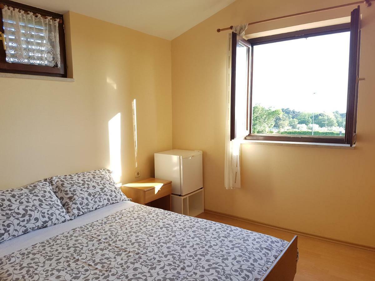 Rooms Siesta Poreč Exterior foto