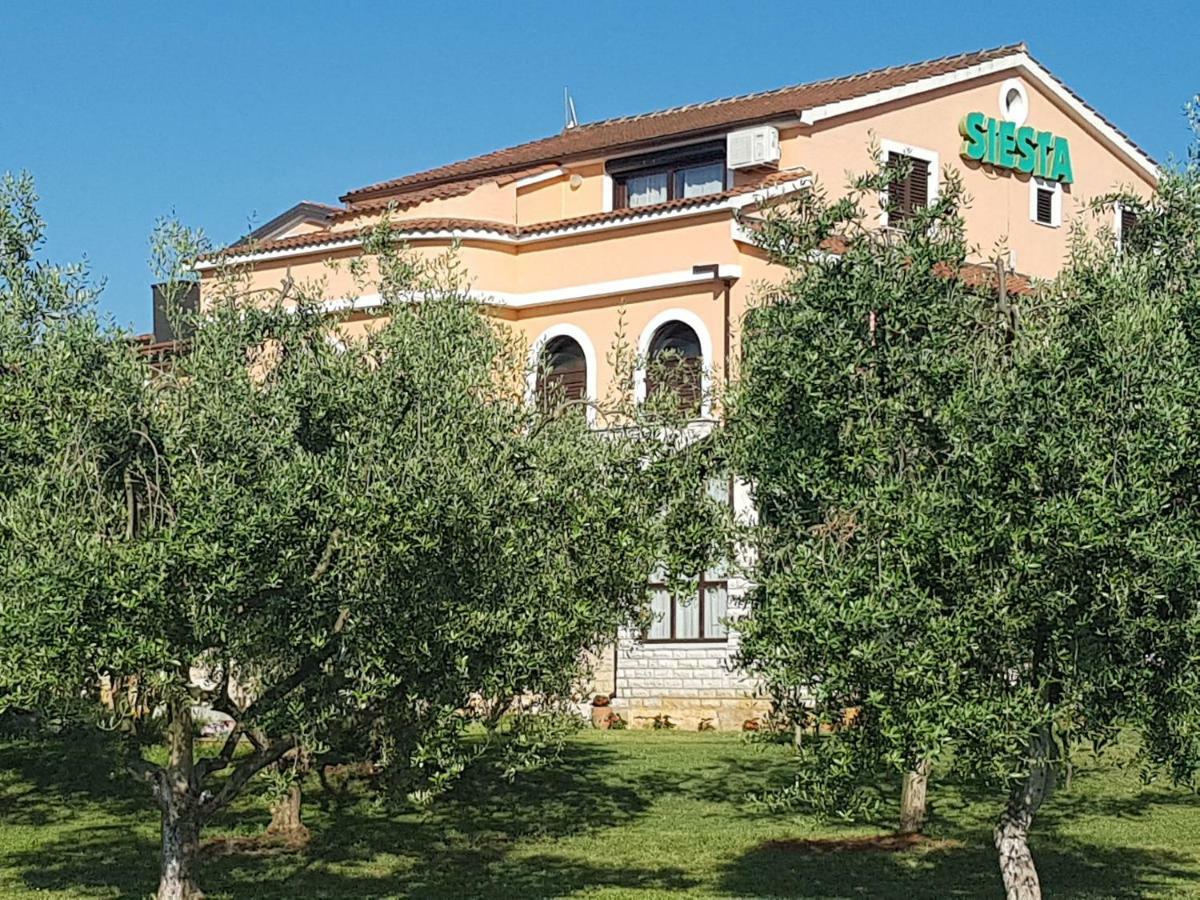 Rooms Siesta Poreč Exterior foto